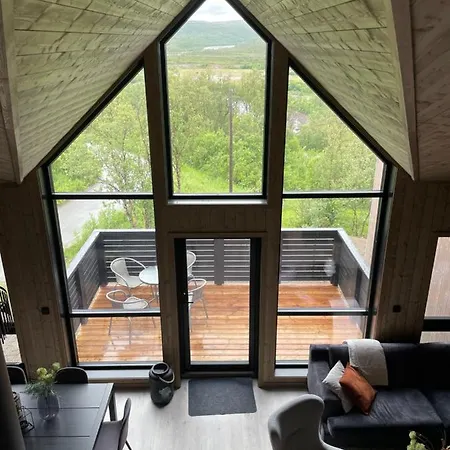 Skaidi Logde- 3 Bedroom Near Salomon River And Golf Course Lägenhet Hammerfest